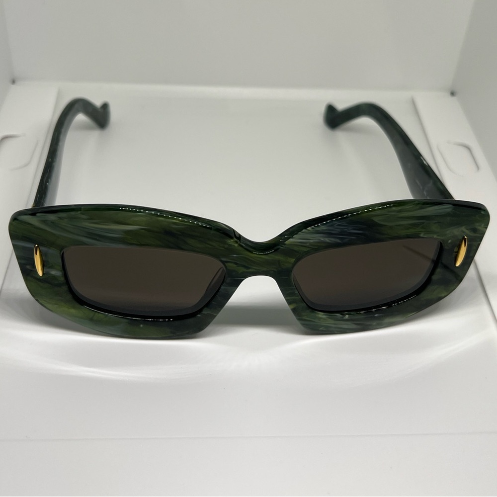 Loewe Green Tortoiseshell Rectangular Sunglasses - image 3